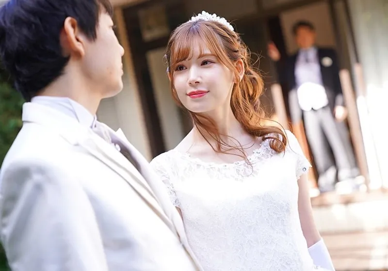 Bố người chồng nắc người yêu của con trai ngay sau lễ cưới của con trai